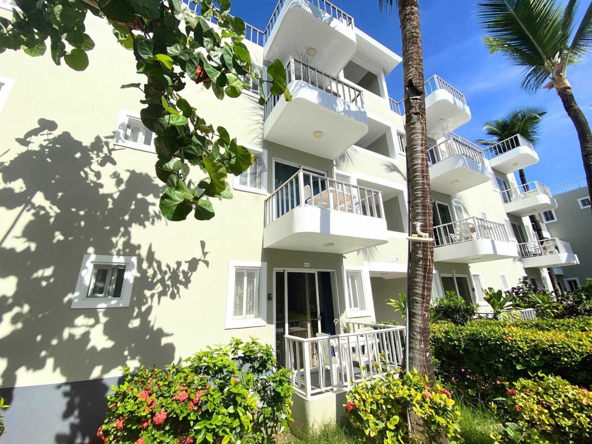 Arena Palms Pool Club & Studios Punta Cana Exterior photo